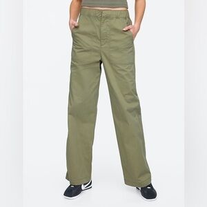 NWT GAP High Rise Easy Wide-Leg Khakis Pants Size XS Petite Green Elastic Waist